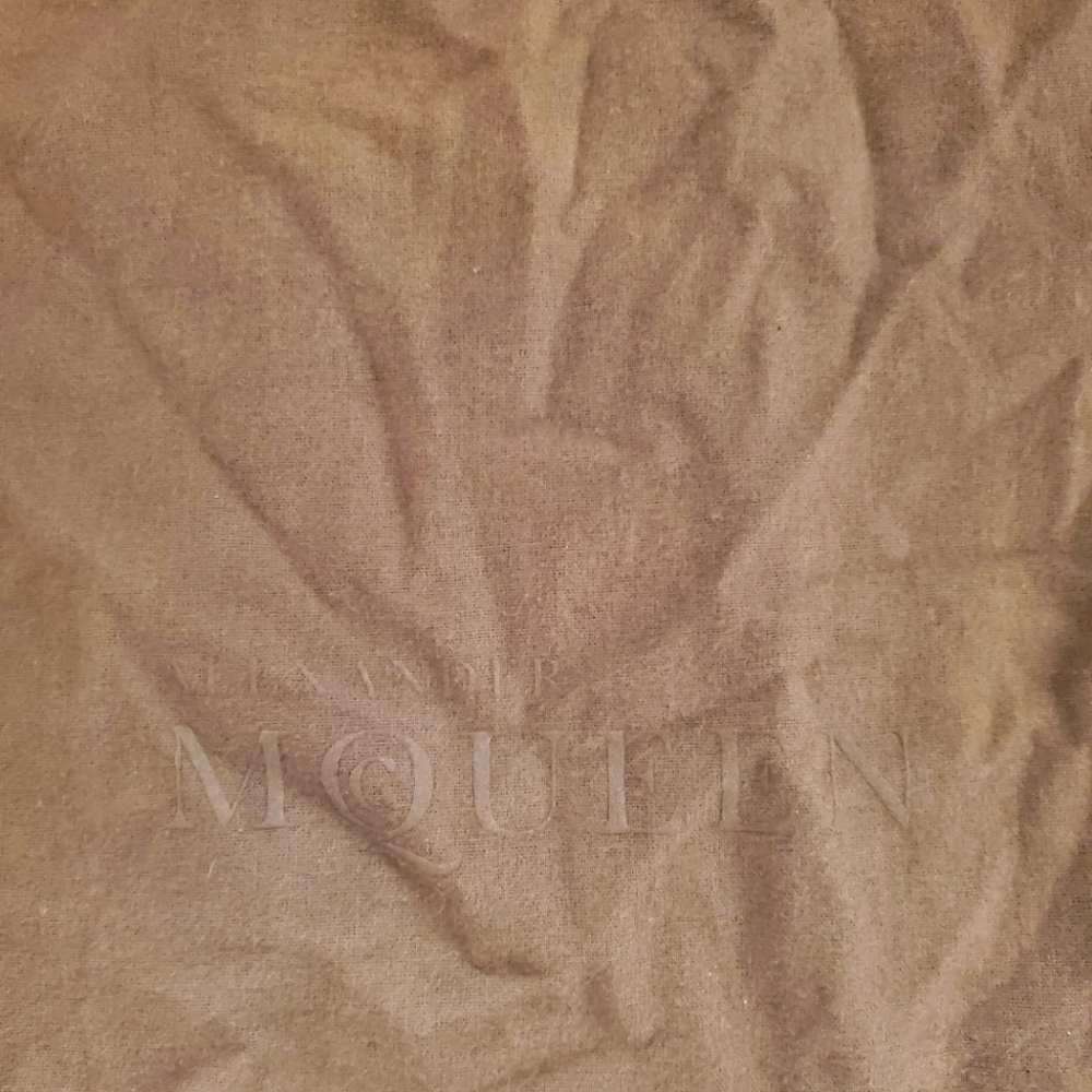 Alexander mcqueen dustbag